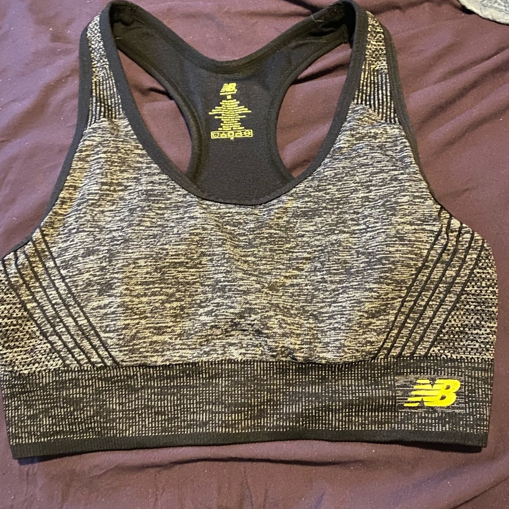New balance sports bra